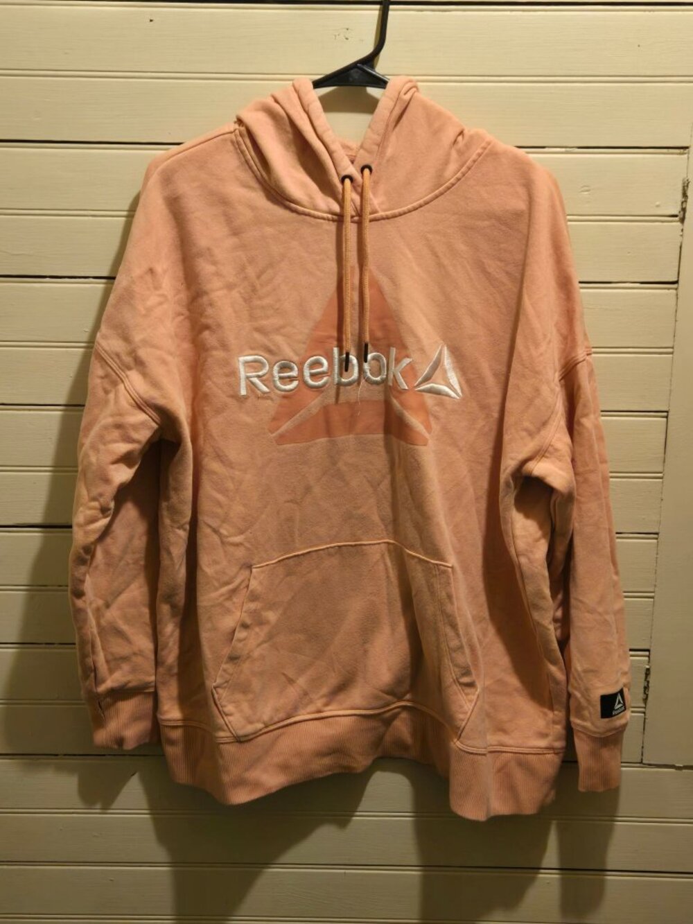 Reebok Hoodie Unisex L(17) Pink Pullover Fleece Lined Logo Kangaroo Pocket